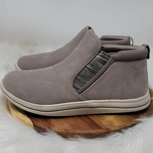 Clarks Cloudsteppers Breeze Clover Gray Ankle Womens Winter Comfort Boots 6 NWT